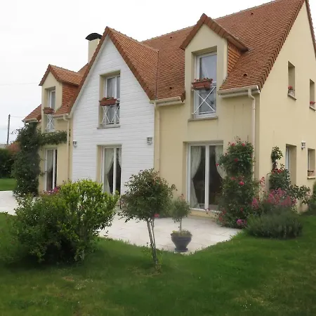 La Maison Du Bonheur Проживание в семье *