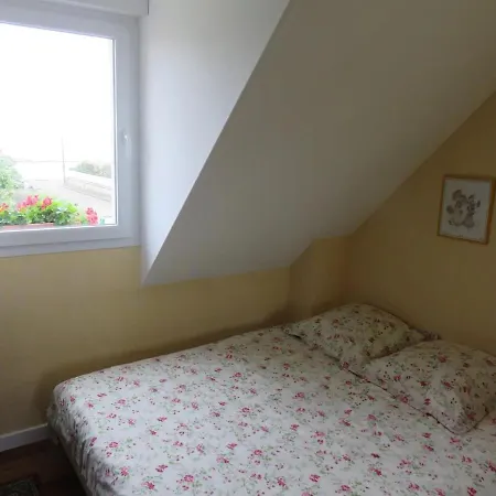 Проживание в семье La Maison Du Bonheur Льон-сюр-Мер