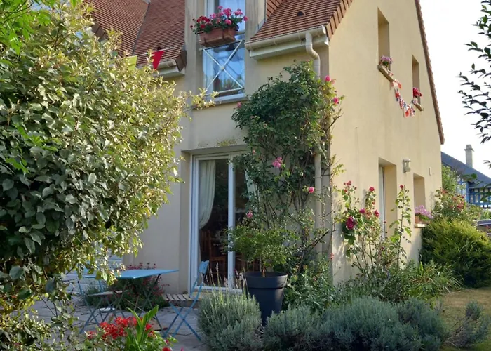 La Maison Du Bonheur Privatunterkunft Lion-sur-Mer